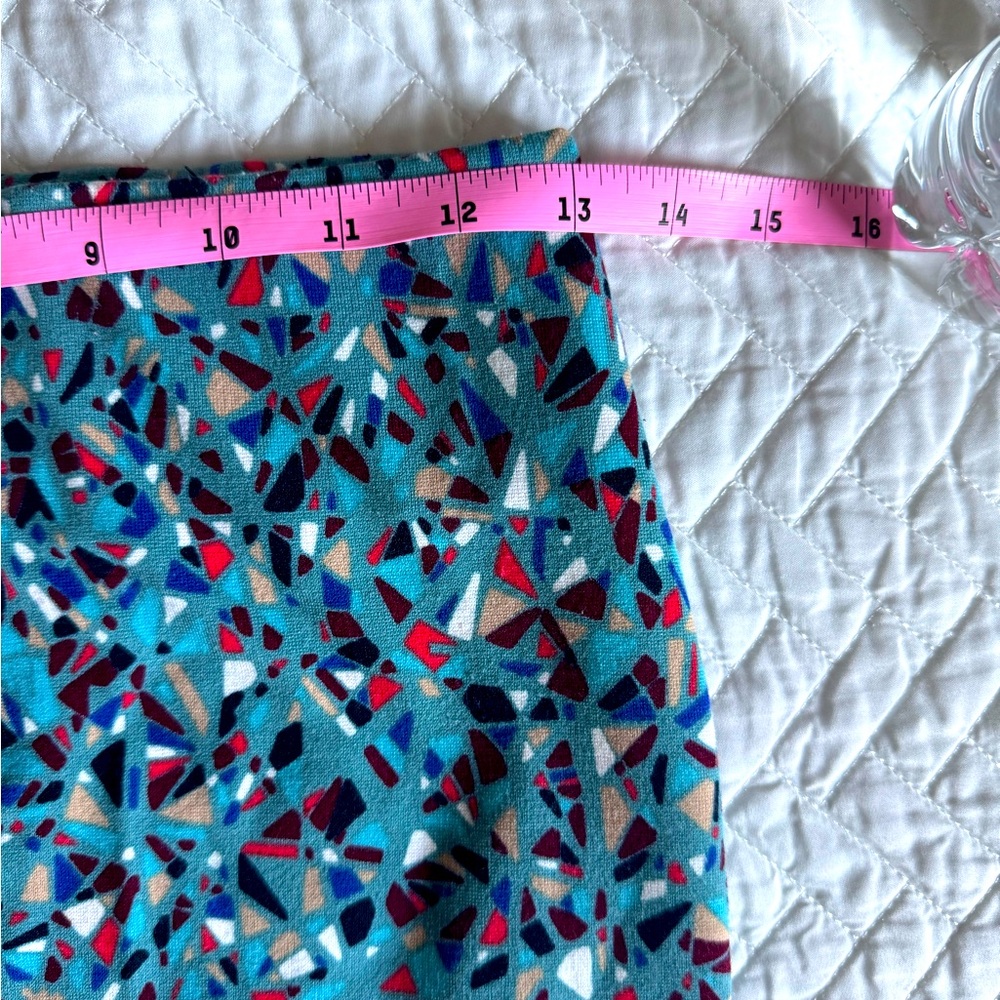(NEW) BCBGeneration Mini Pencil Skirt - Picture 4 of 5